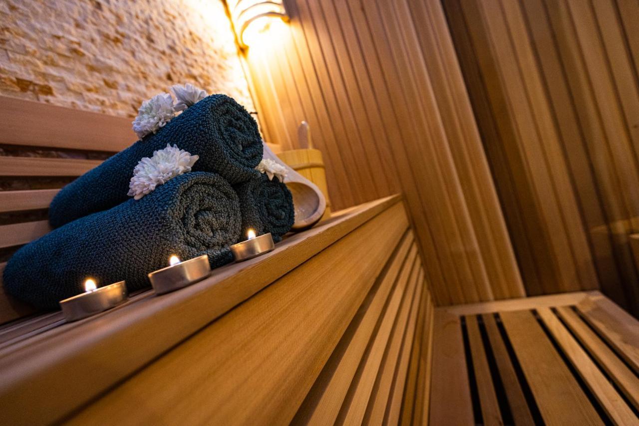 Le 49 Cote Parc & Spa Domblans Εξωτερικό φωτογραφία